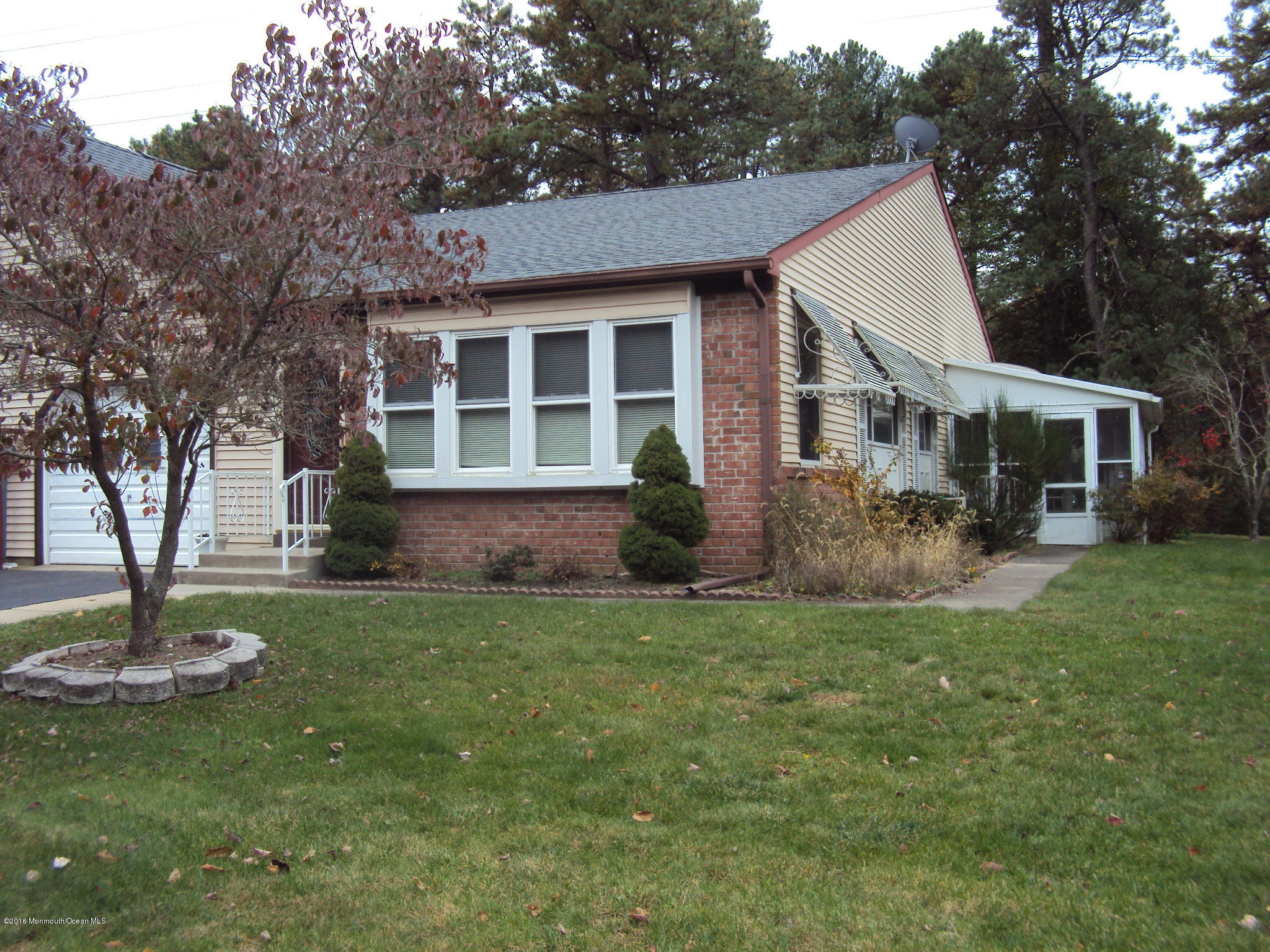 140 B Sunset Road, Unit B Whiting, NJ 08759 - Photo 2 of 12 DSC05675