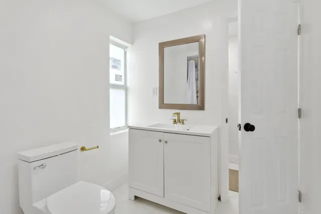 $489,900 | 1530 Northwest 18th Court, Fort Lauderdale, FL 33311