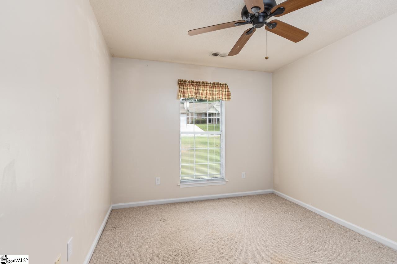 129 West Fall River Way Simpsonville, SC 29680 - Photo 27 of 36 Gallery Image 27