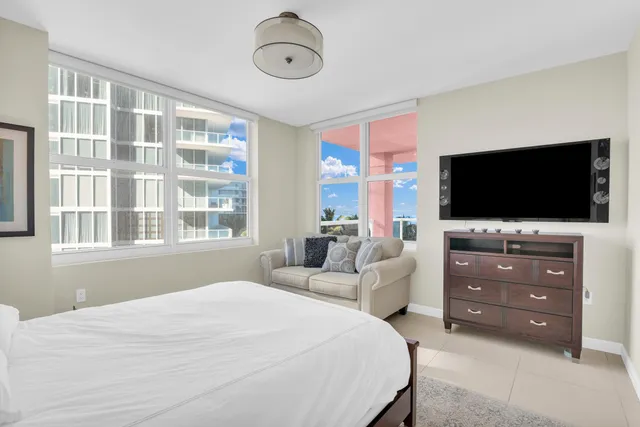 $2,250,000 | 2110 North Ocean Boulevard, Unit 7B, Fort Lauderdale, FL 33305