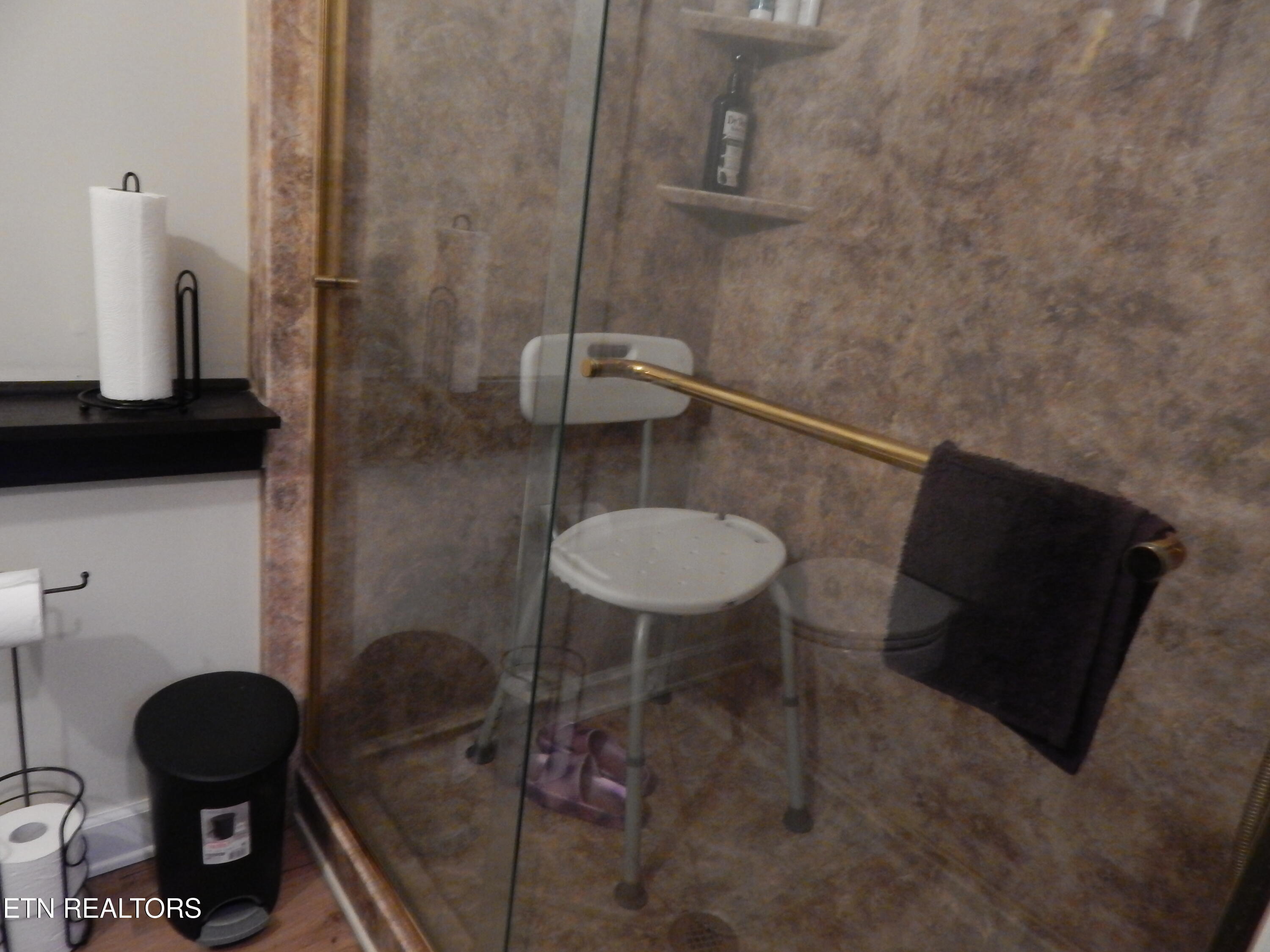 1507 Paramount Road Knoxville, TN 37924 - Photo 15 of 22 DSCN5383