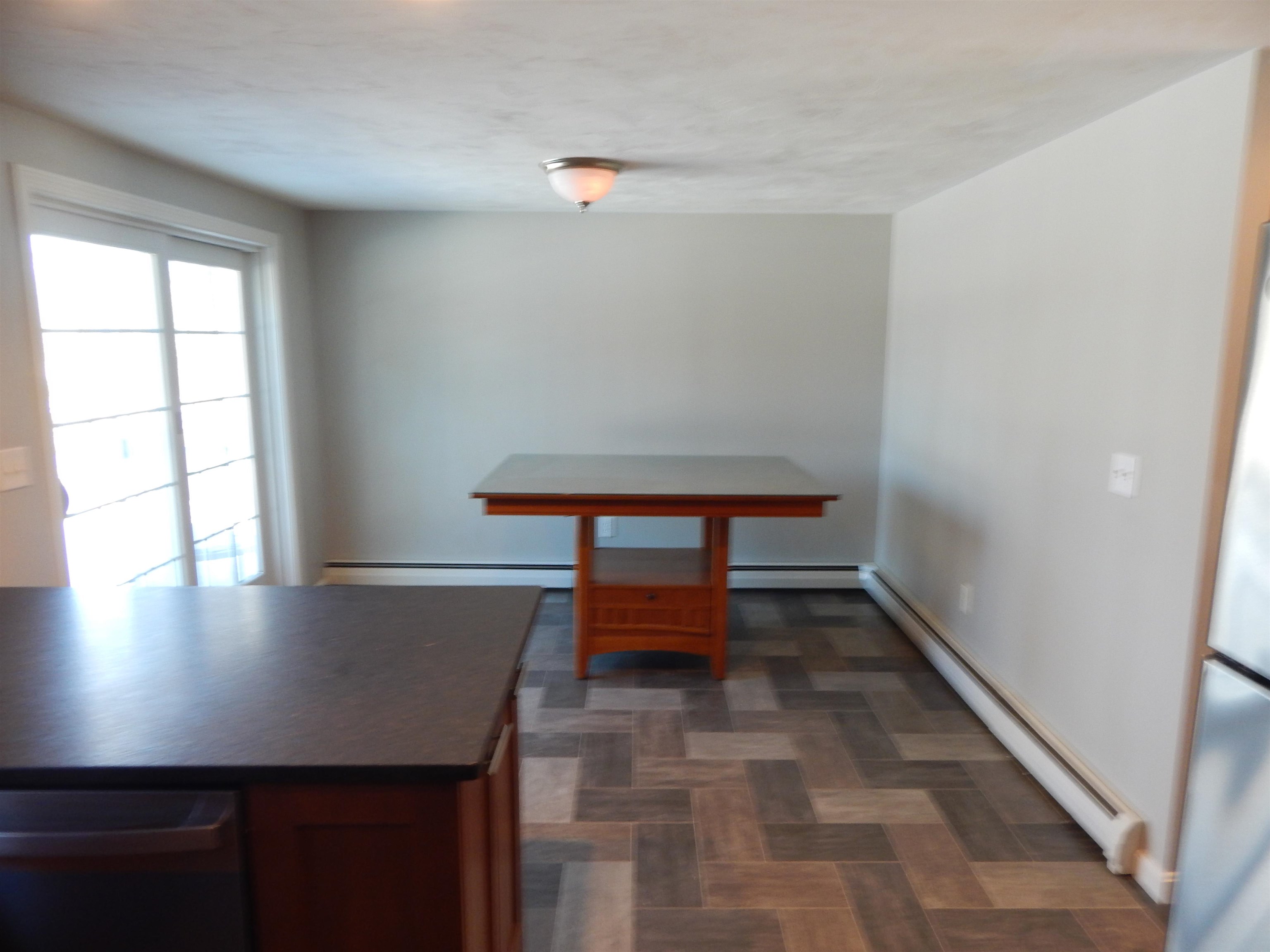 3 R Bonnie Lane Derry, NH 03038 - Photo 15 of 40