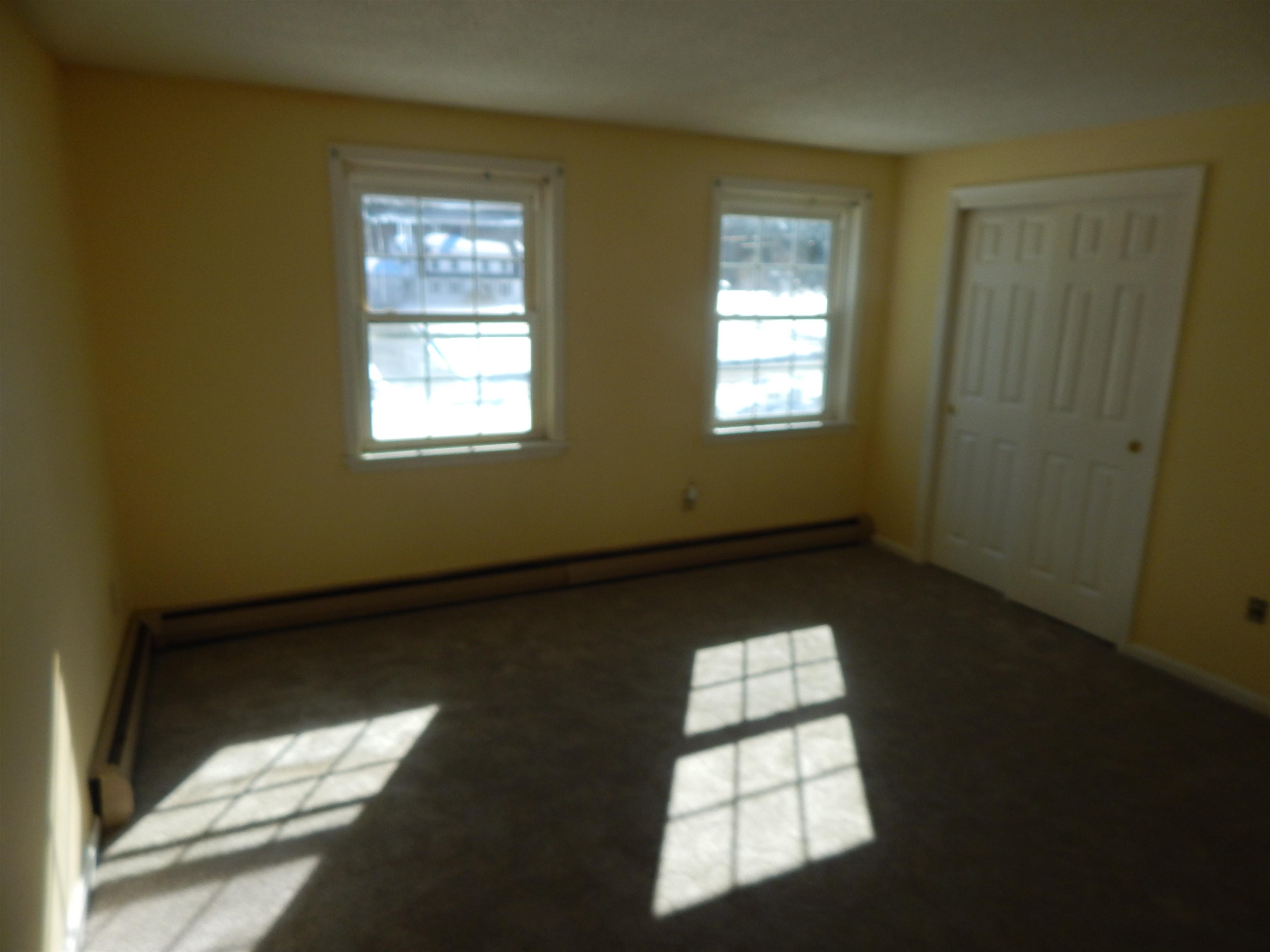 3 R Bonnie Lane Derry, NH 03038 - Photo 27 of 40