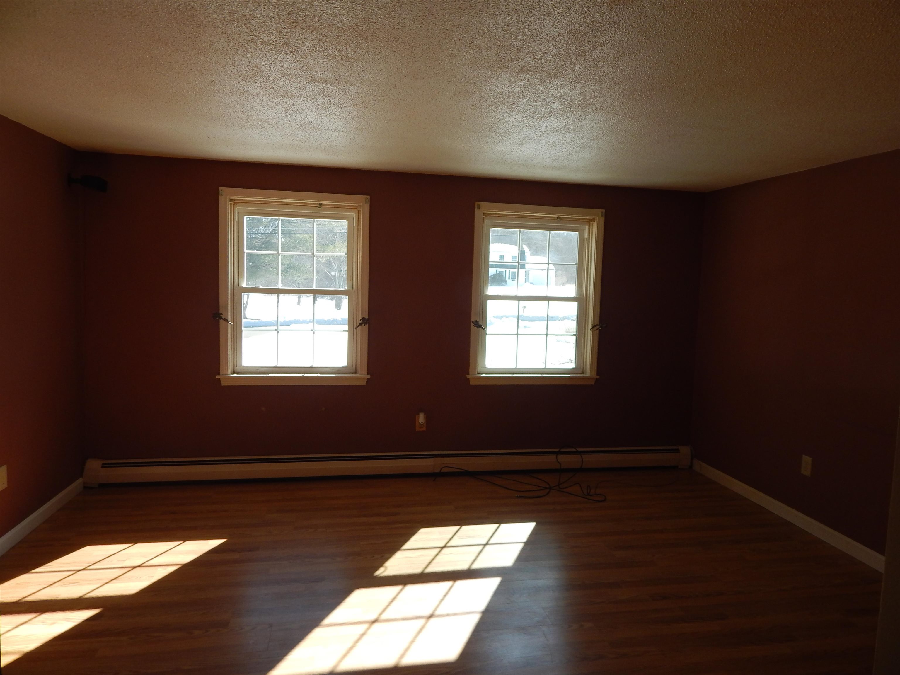 3 R Bonnie Lane Derry, NH 03038 - Photo 6 of 40