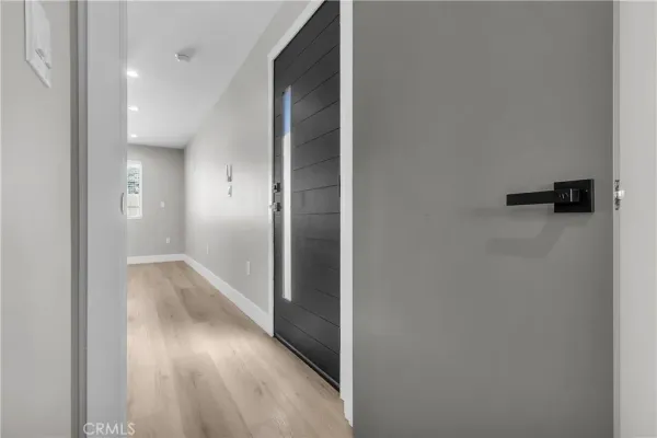 $1,915 | 162 East Adair Street, Unit 1/2, Long Beach, CA 90805