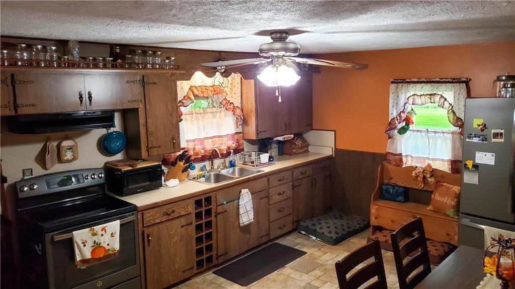 6203 Virginia Road Hermitage, PA 16148 - Photo 7 of 14 Gallery Image 7