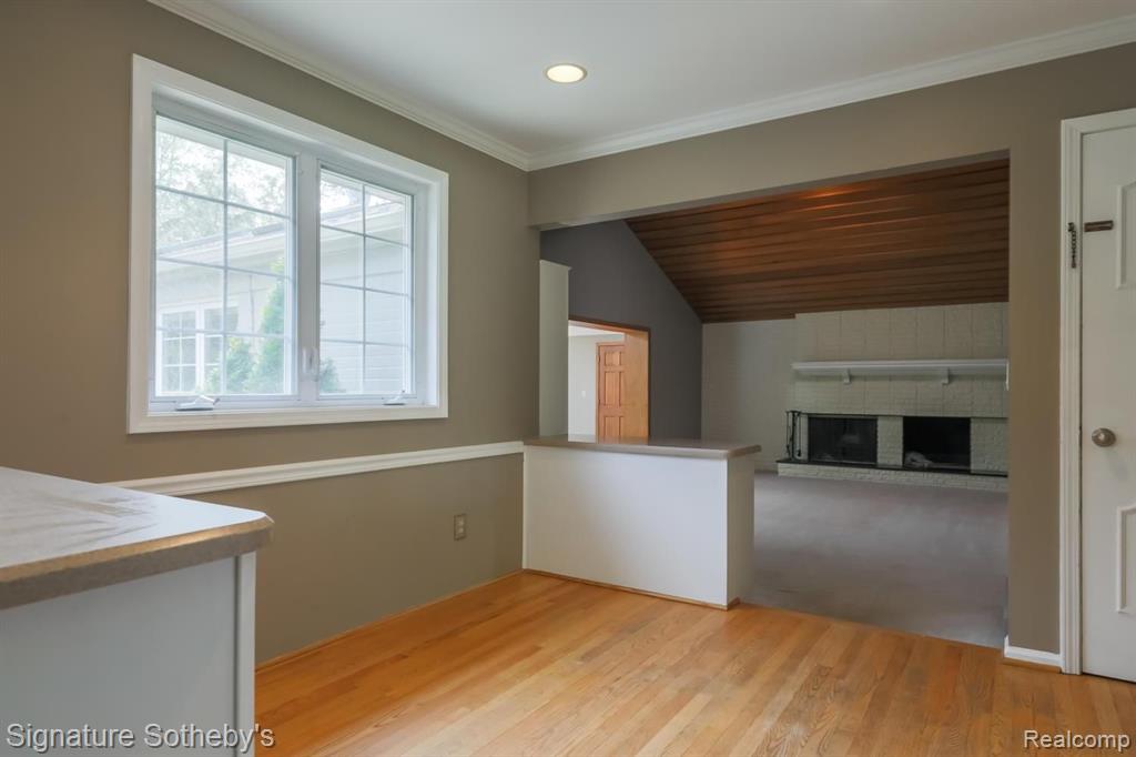 5139 Wing Lake Road Bloomfield Hills, MI 48302 - Photo 18 of 43