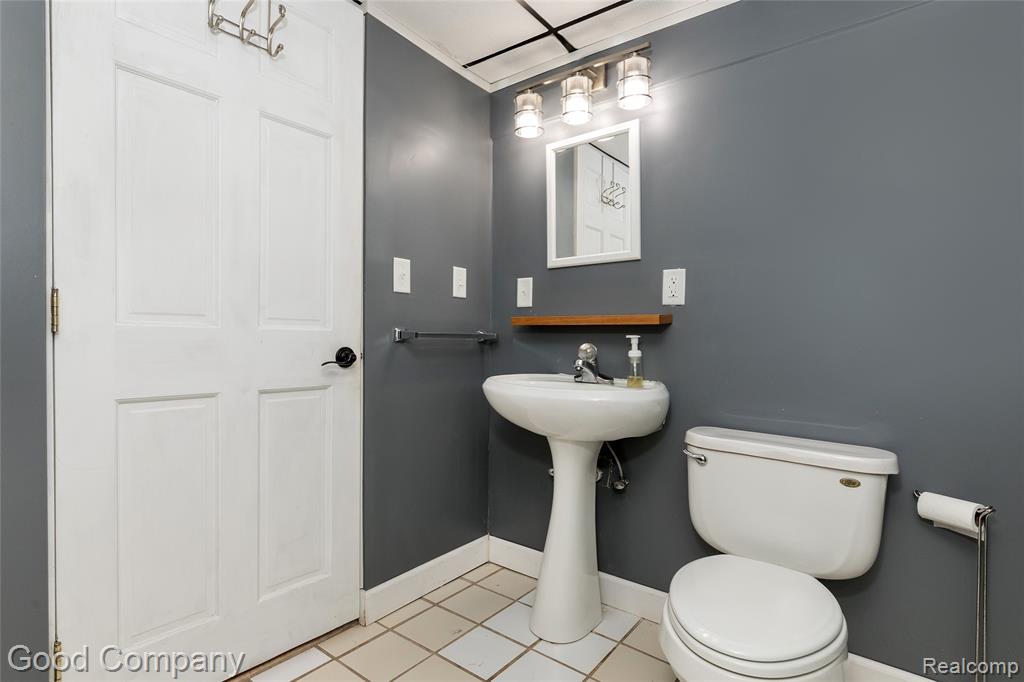 1311 Grove Road Ypsilanti, MI 48198 - Photo 16 of 21 Gallery Image 16
