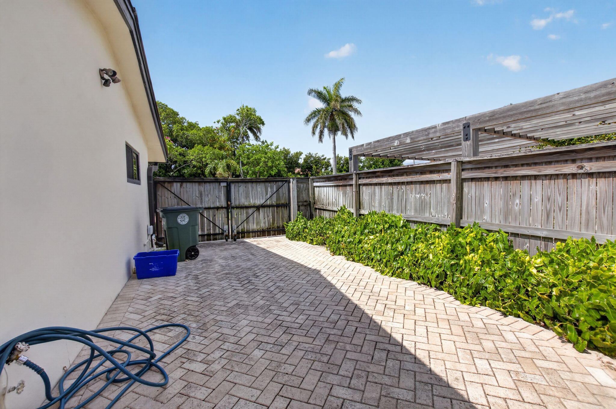 115 Northwest 7th Street Boca Raton, FL 33432 - Photo 16 of 58 16-web-or-mls-DSC_4513