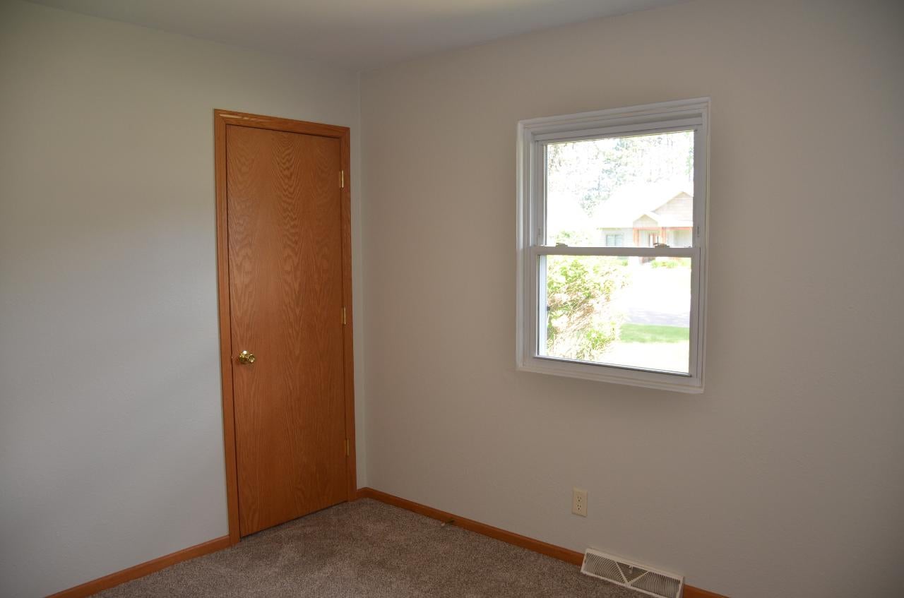 1252 East King Road Tomahawk, WI 54487 - Photo 10 of 14 Gallery Image 10
