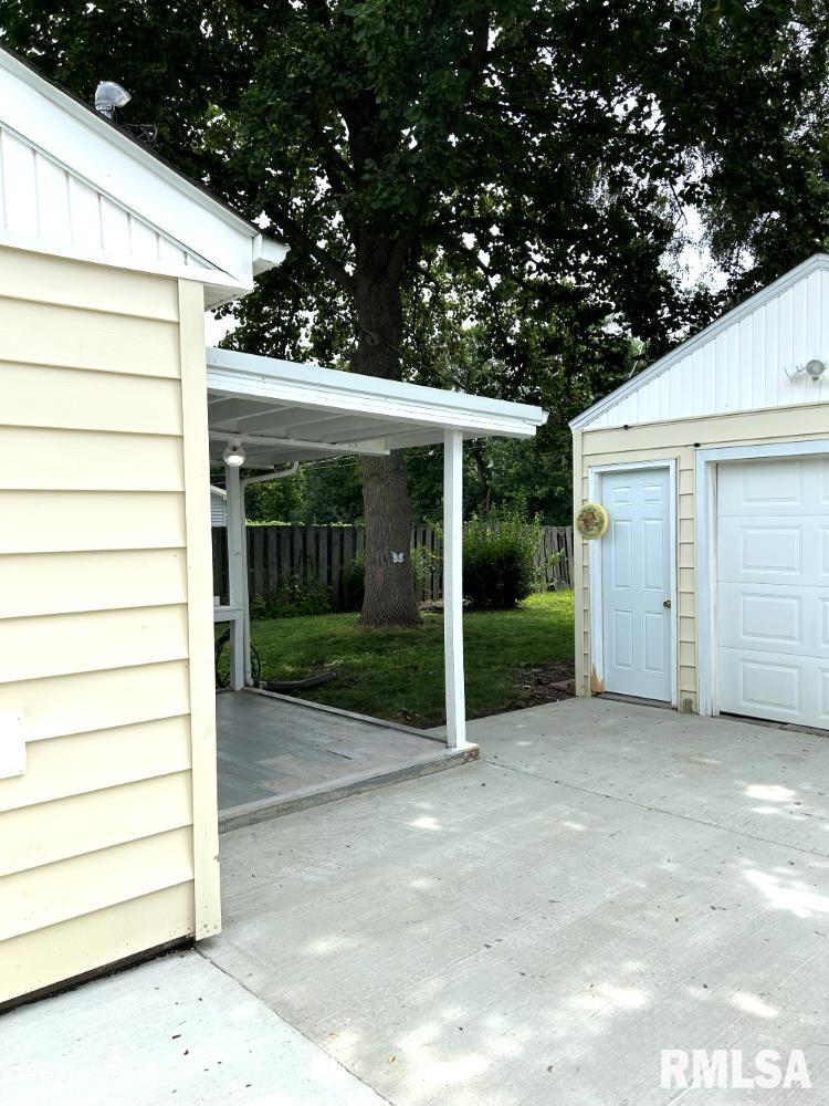 2334 Ramsey Road Springfield, IL 62702 - Photo 5 of 19