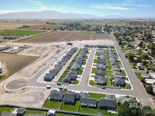 $332,465 | 550 Oxford Street, Burley, ID 83318