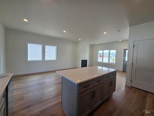 $332,465 | 550 Oxford Street, Burley, ID 83318