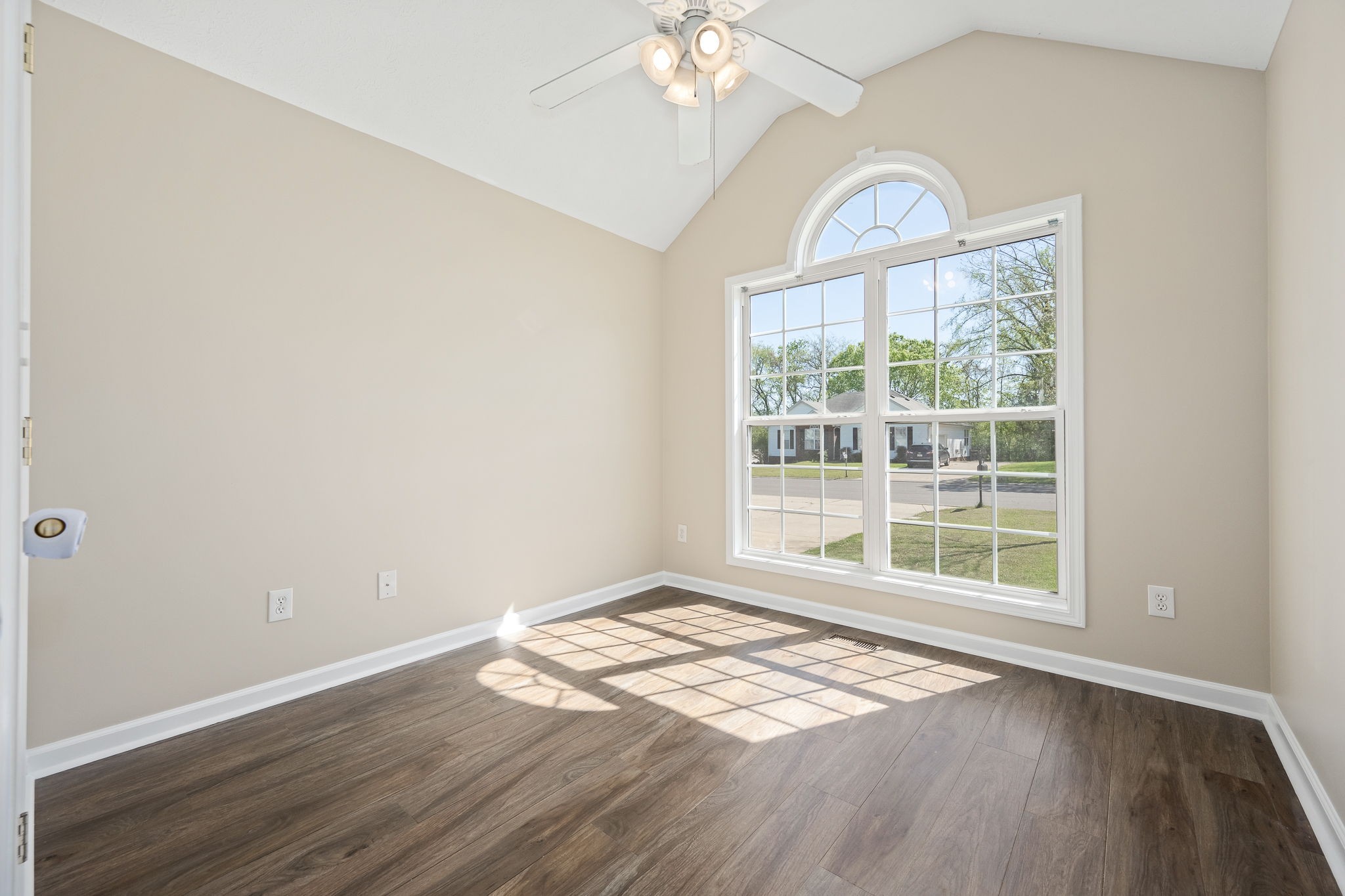 3620 Stevens Bend Drive Murfreesboro, TN 37127 - Photo 11 of 31 a view of an empty room with wooden floor and a window