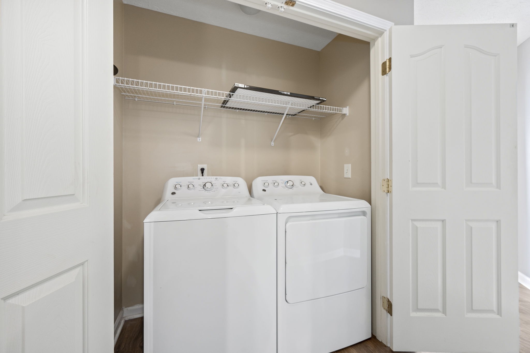 3620 Stevens Bend Drive Murfreesboro, TN 37127 - Photo 14 of 31 a utility room with dryer and washer