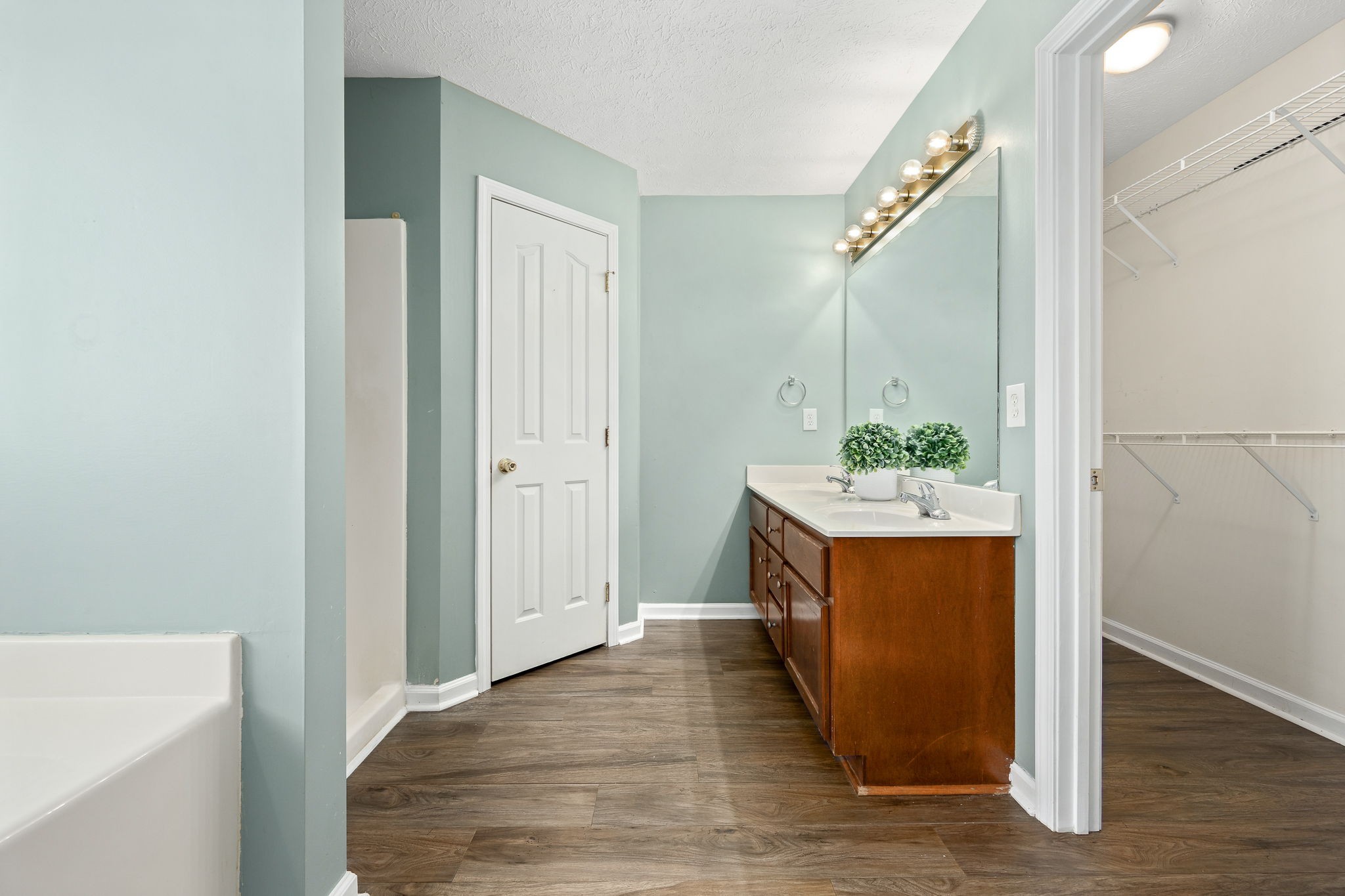 3620 Stevens Bend Drive Murfreesboro, TN 37127 - Photo 21 of 31 a view of bathroom with a sink and mirror