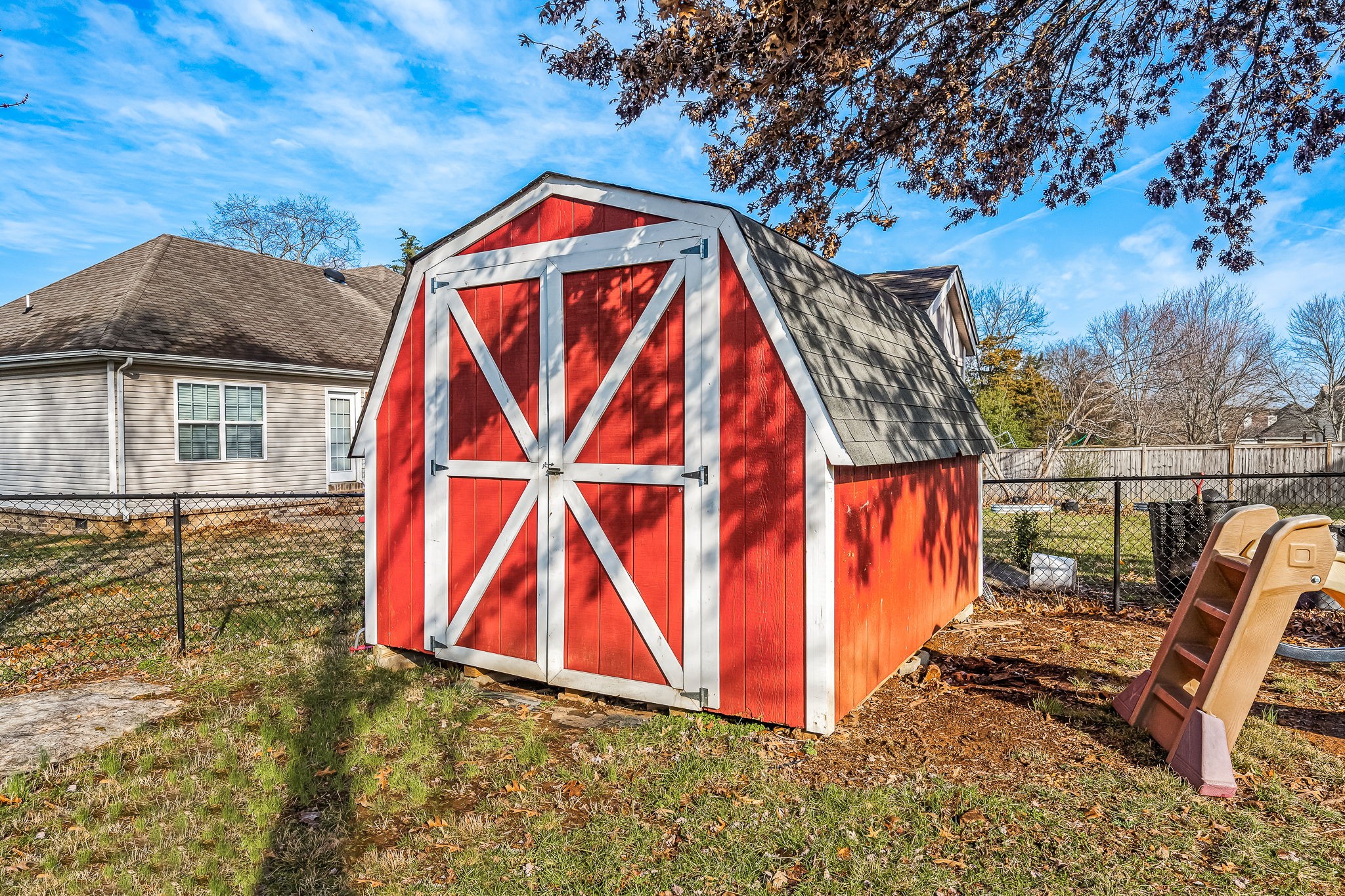 3620 Stevens Bend Drive Murfreesboro, TN 37127 - Photo 25 of 31 a front view of a house with backyard