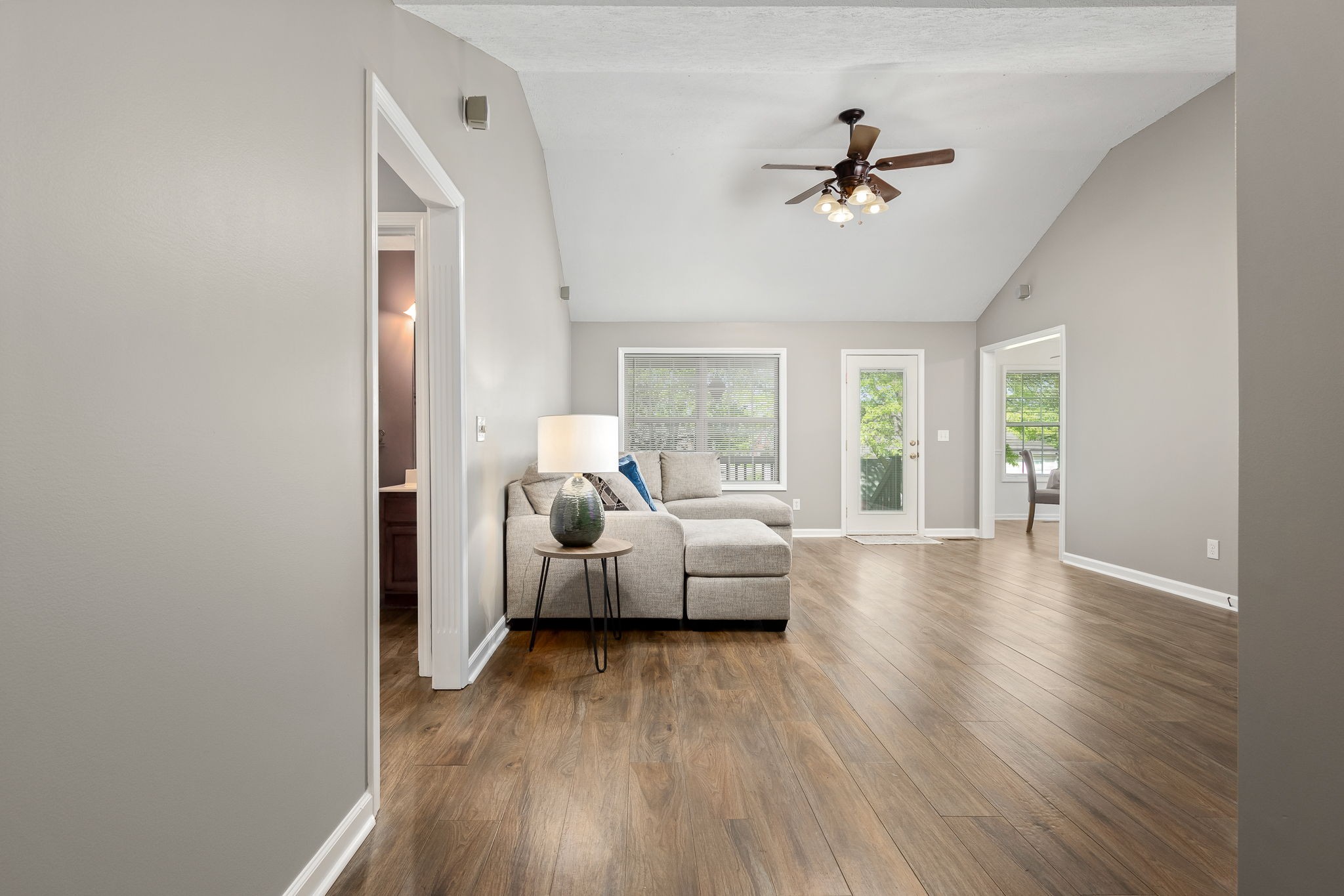 3620 Stevens Bend Drive Murfreesboro, TN 37127 - Photo 4 of 31 a living room with furniture and a large window