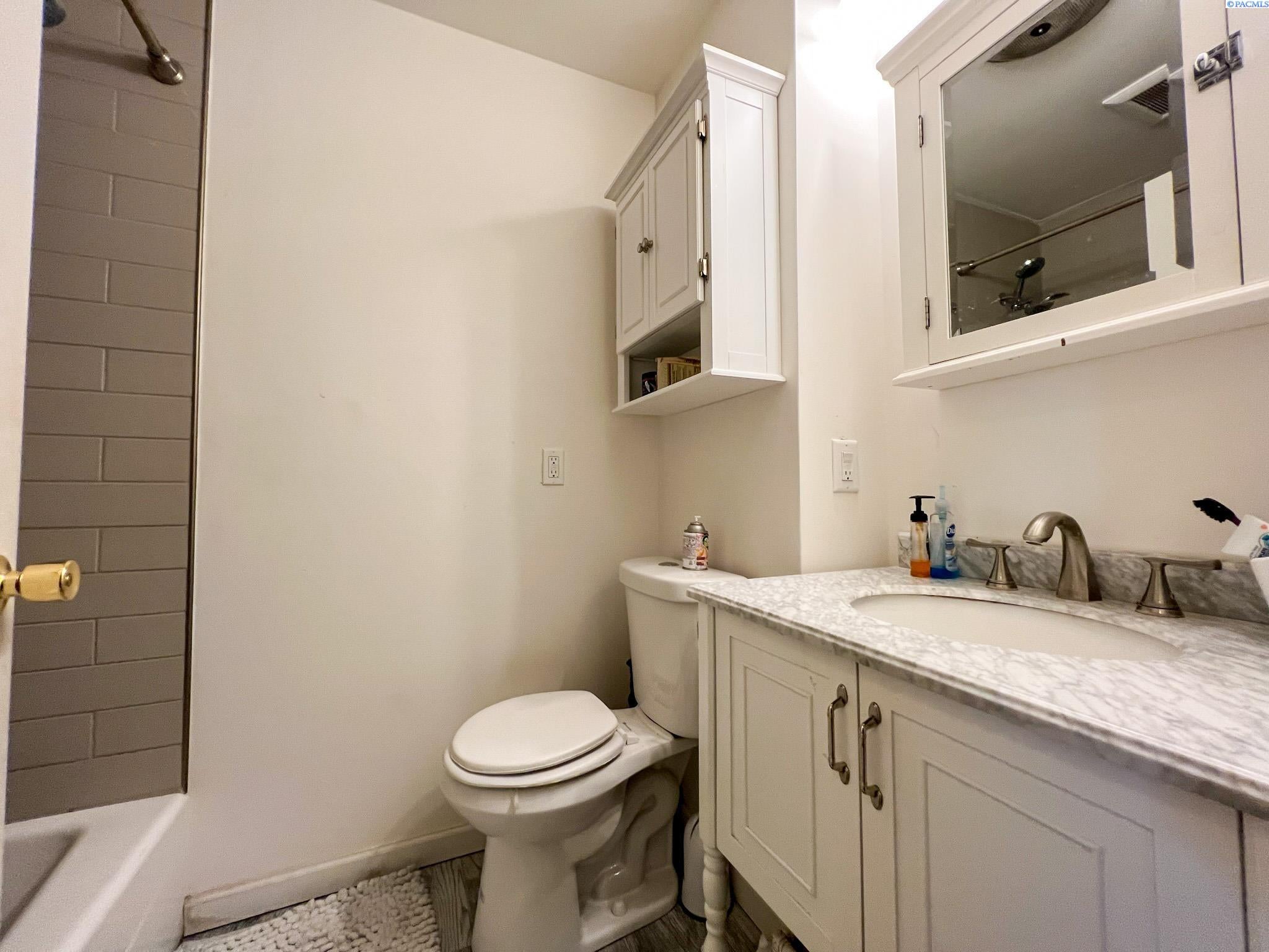 852 Brayton Road Pullman, WA 99163 - Photo 8 of 22 Gallery Image 8