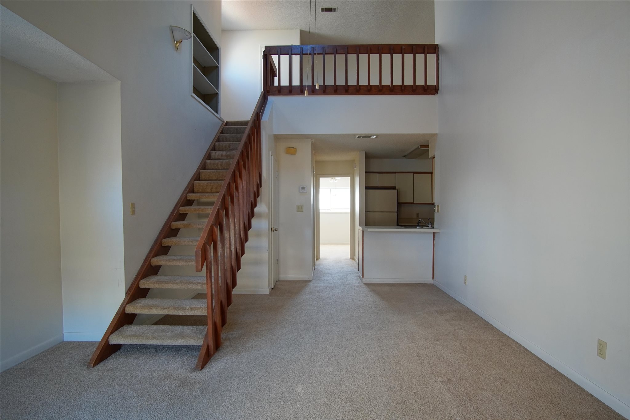 7150 Plantation Road, Unit 421 Pensacola, FL 32504 - Photo 3 of 12 Gallery Image 3