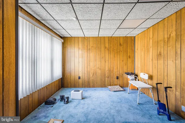 $350,000 | 14 Longview Drive, Newark, DE 19711