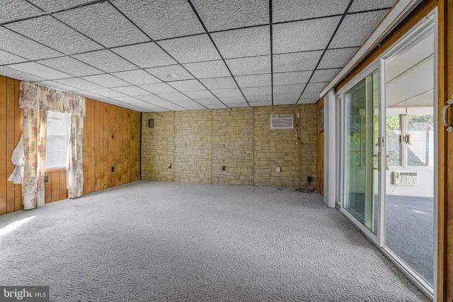 $350,000 | 14 Longview Drive, Newark, DE 19711