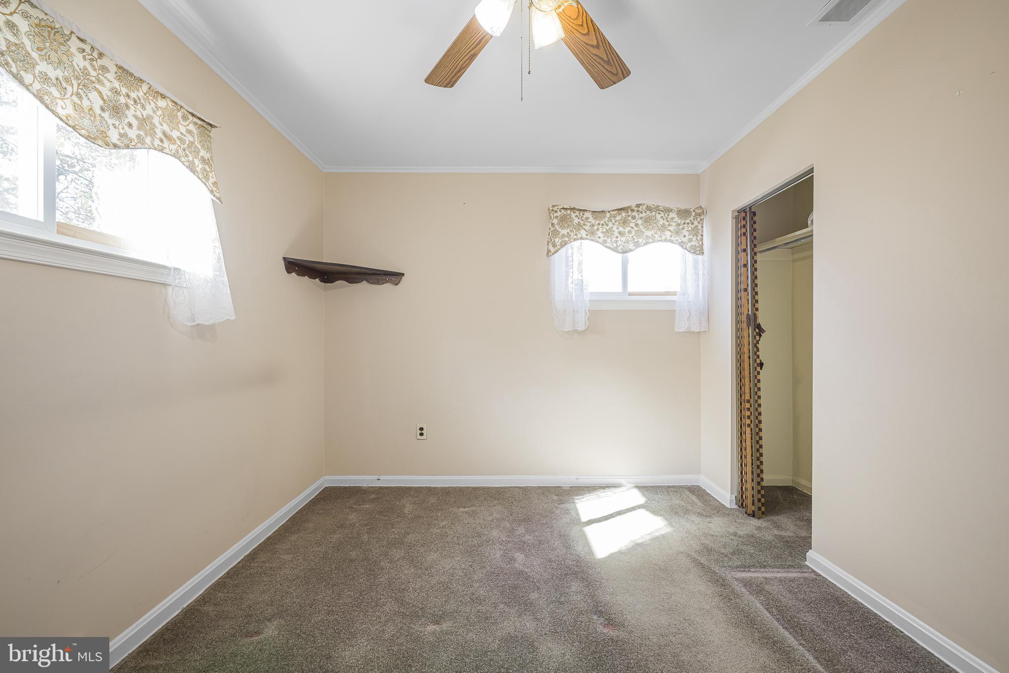 14 Longview Drive Newark, DE 19711 - Photo 30 of 34