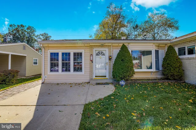 $350,000 | 14 Longview Drive, Newark, DE 19711