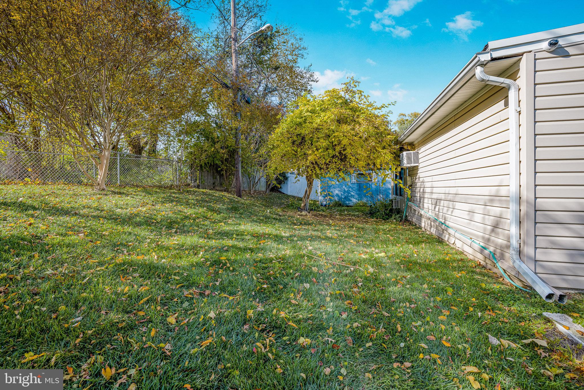14 Longview Drive Newark, DE 19711 - Photo 8 of 34