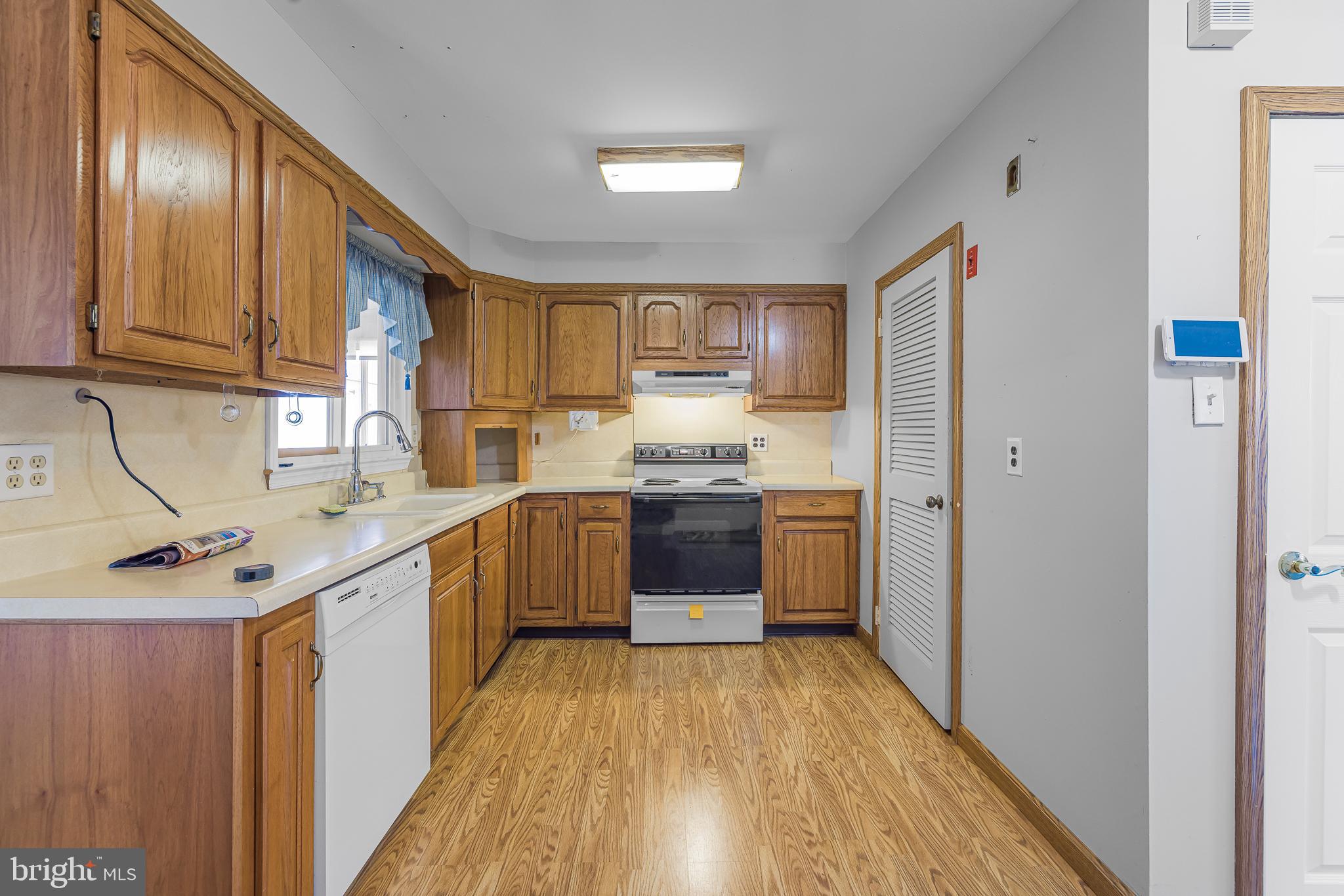 14 Longview Drive Newark, DE 19711 - Photo 9 of 34