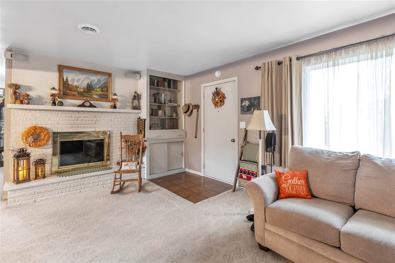 7221 North Lake Road Millington, MI 48746 - Photo 8 of 37 50025186-8.JPG