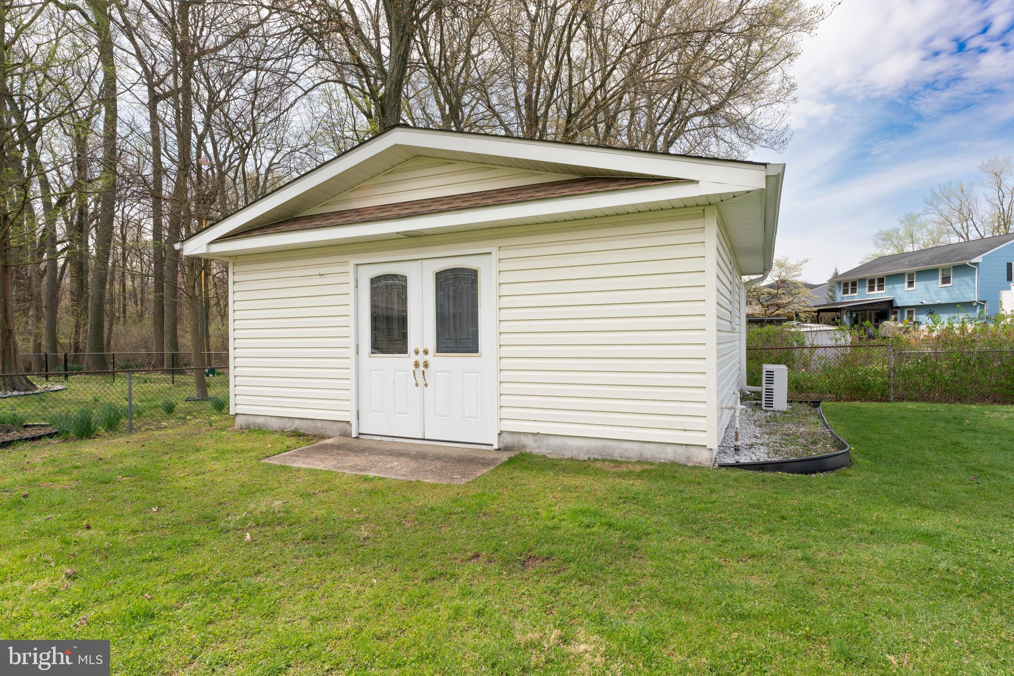 532 Howard Road Cherry Hill, NJ 08034 - Photo 22 of 25