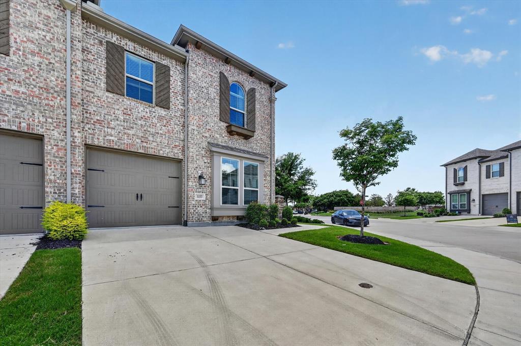 1153 Queensdown Way Forney, TX 75126 - Photo 2 of 26