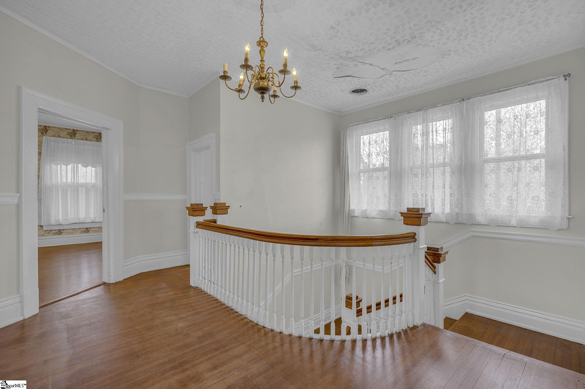 508 North Broad Street Clinton, SC 29325 - Photo 22 of 49