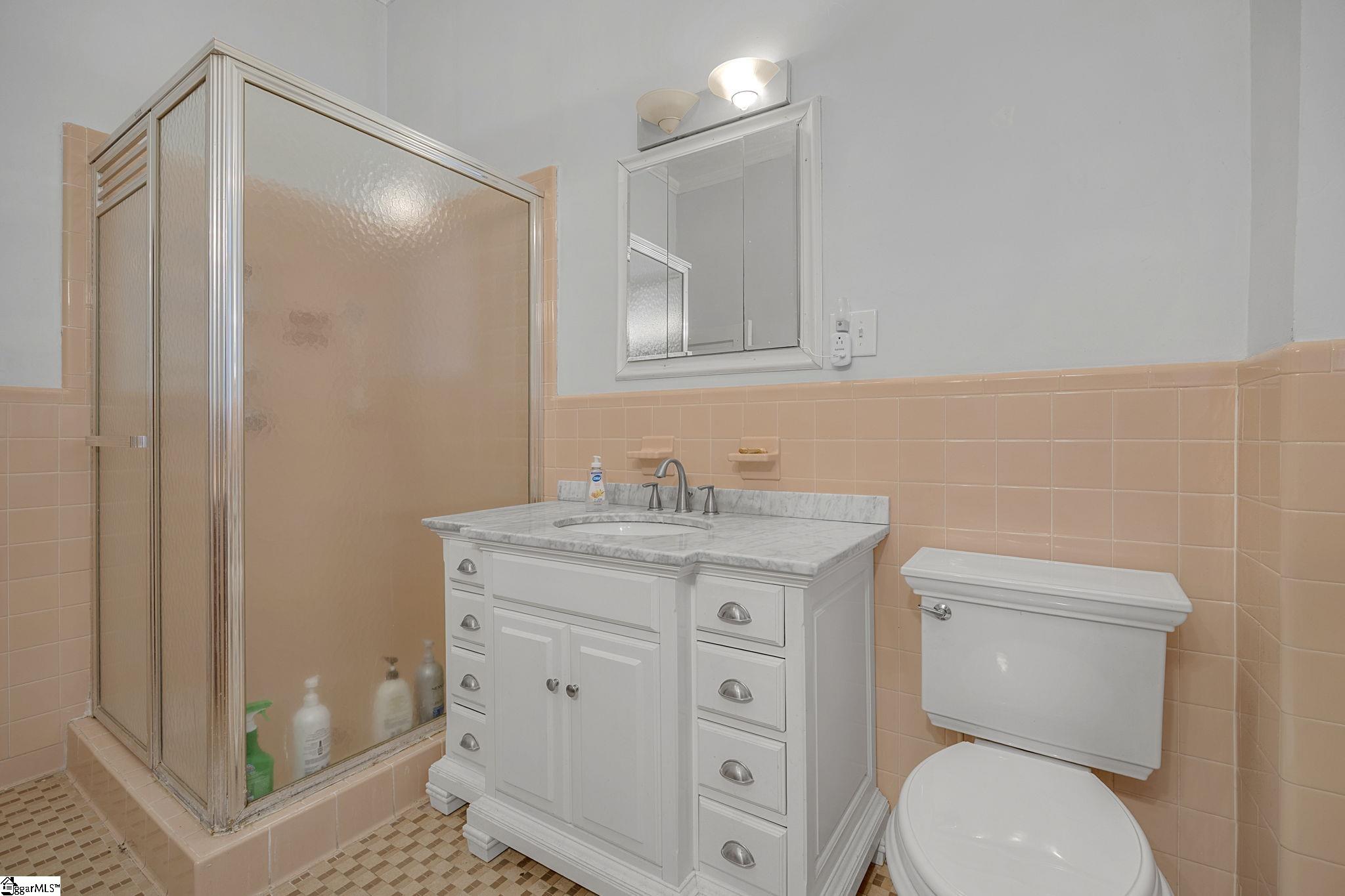 508 North Broad Street Clinton, SC 29325 - Photo 33 of 49