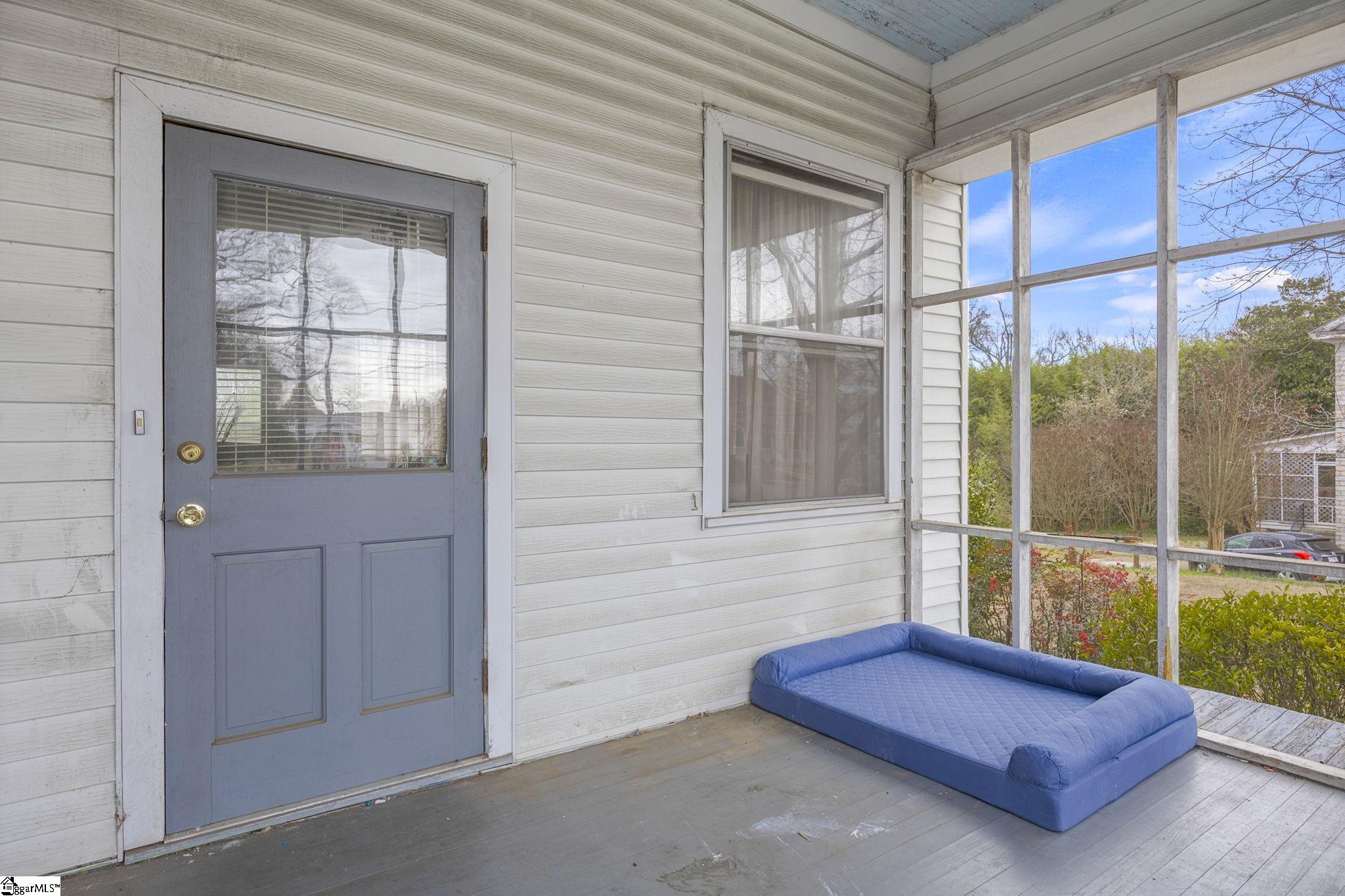 508 North Broad Street Clinton, SC 29325 - Photo 36 of 49