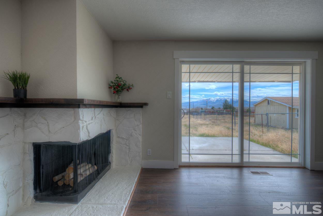 11650 Overland Road Reno, NV 89506 - Photo 4 of 31 Photo 4