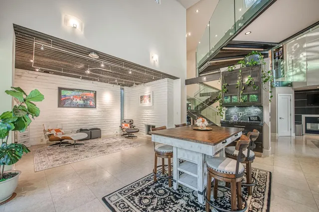 $3,300,000 | 6490 North Sequoia Drive, Fresno, CA 93711