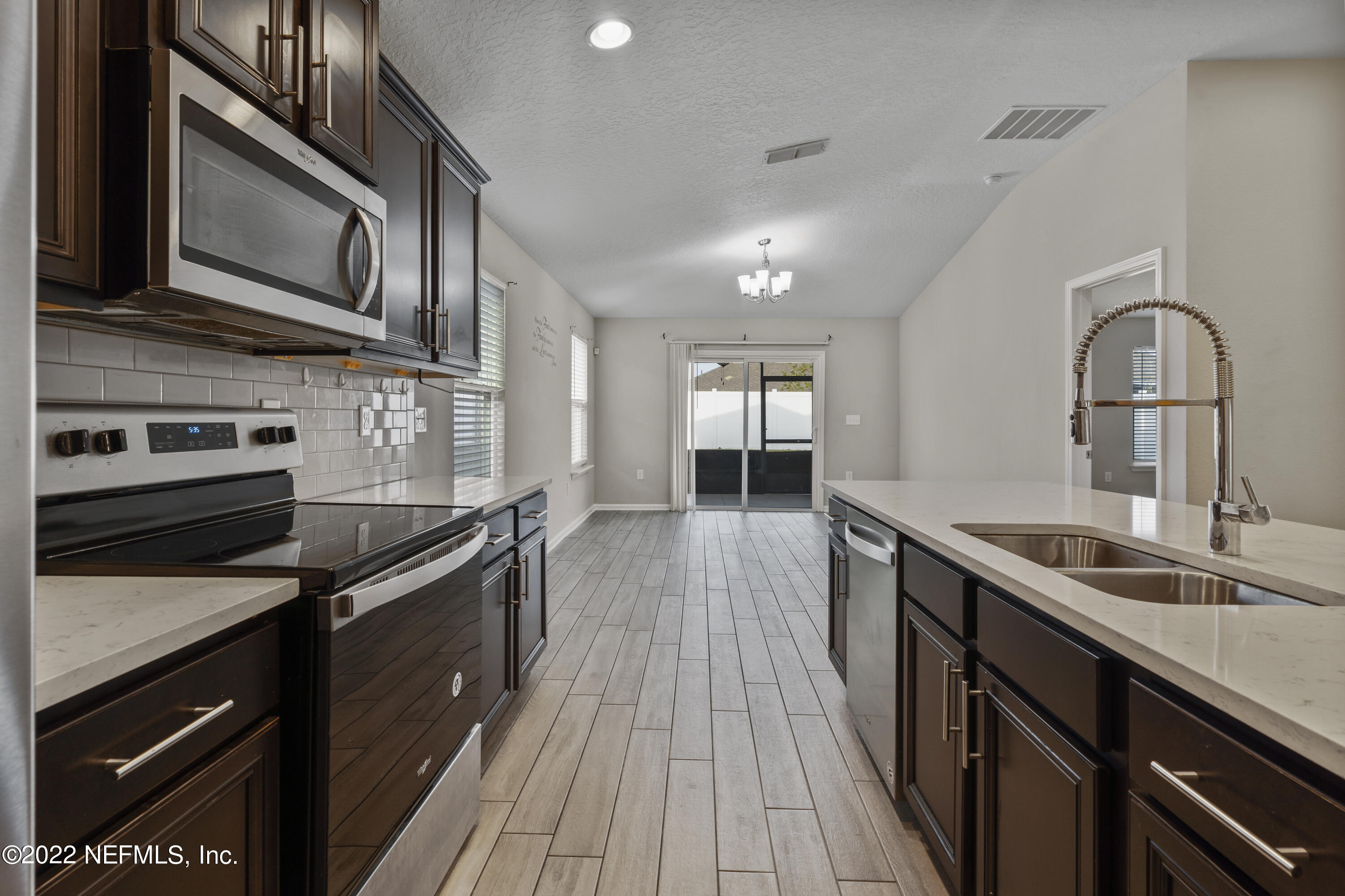 8015 Island Fox Road Jacksonville, FL 32222 - Photo 15 of 46 13