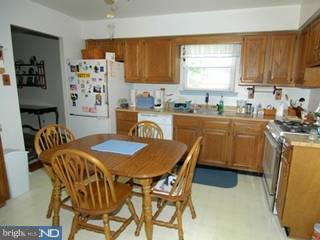 1017 Whitner Road Reading, PA 19605 - Photo 4 of 6