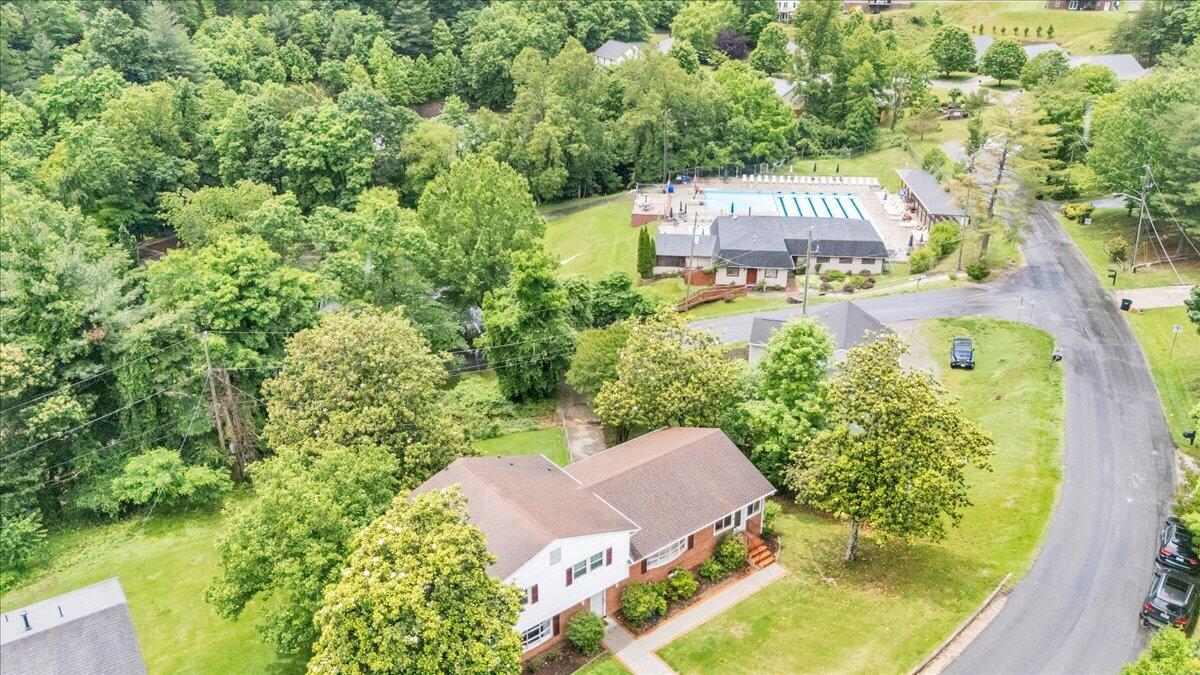 5920 Brahma Road Roanoke, VA 24018 - Photo 60 of 77 065-DJI_20260527132234_0007_D