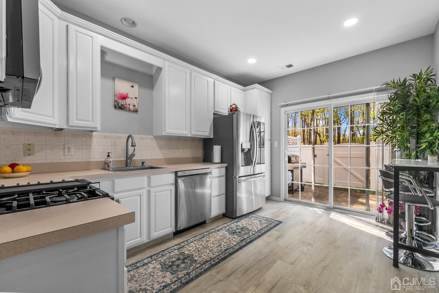 115 Warwick Road West Windsor, NJ 08550 - Photo 11 of 46 Gallery Image 11