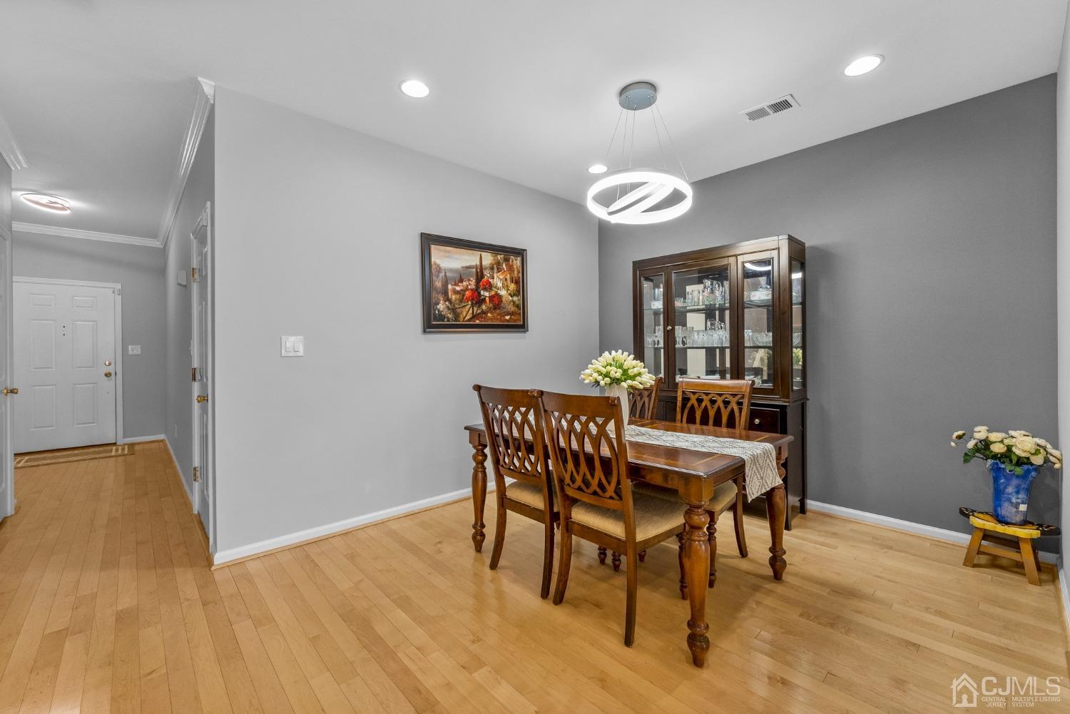 115 Warwick Road West Windsor, NJ 08550 - Photo 8 of 46 Gallery Image 8