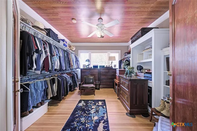 a view of a hallway with lots of stuff