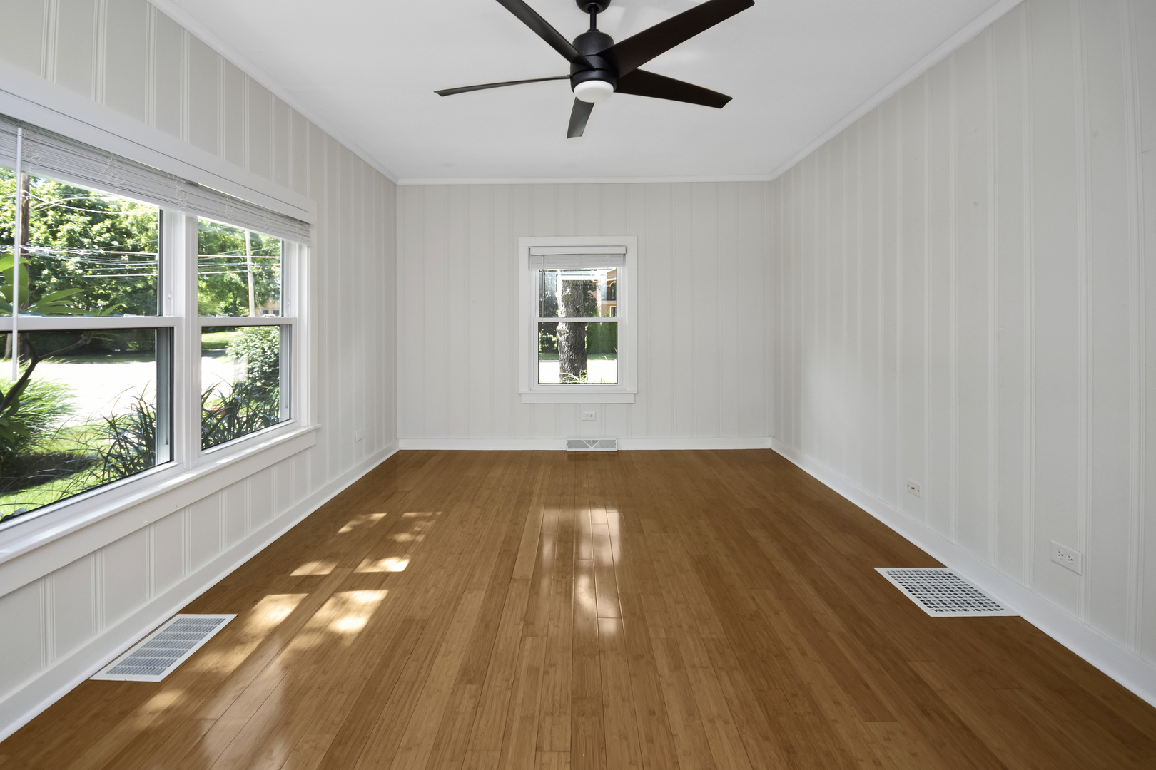 802 South Mercer Avenue Bloomington, IL 61701 - Photo 28 of 63