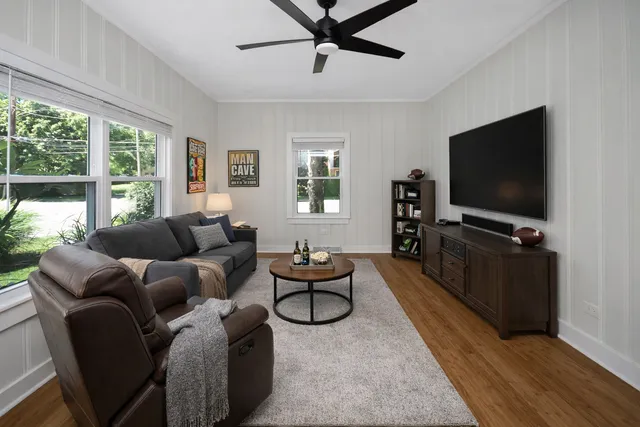 $384,900 | 802 South Mercer Avenue, Bloomington, IL 61701