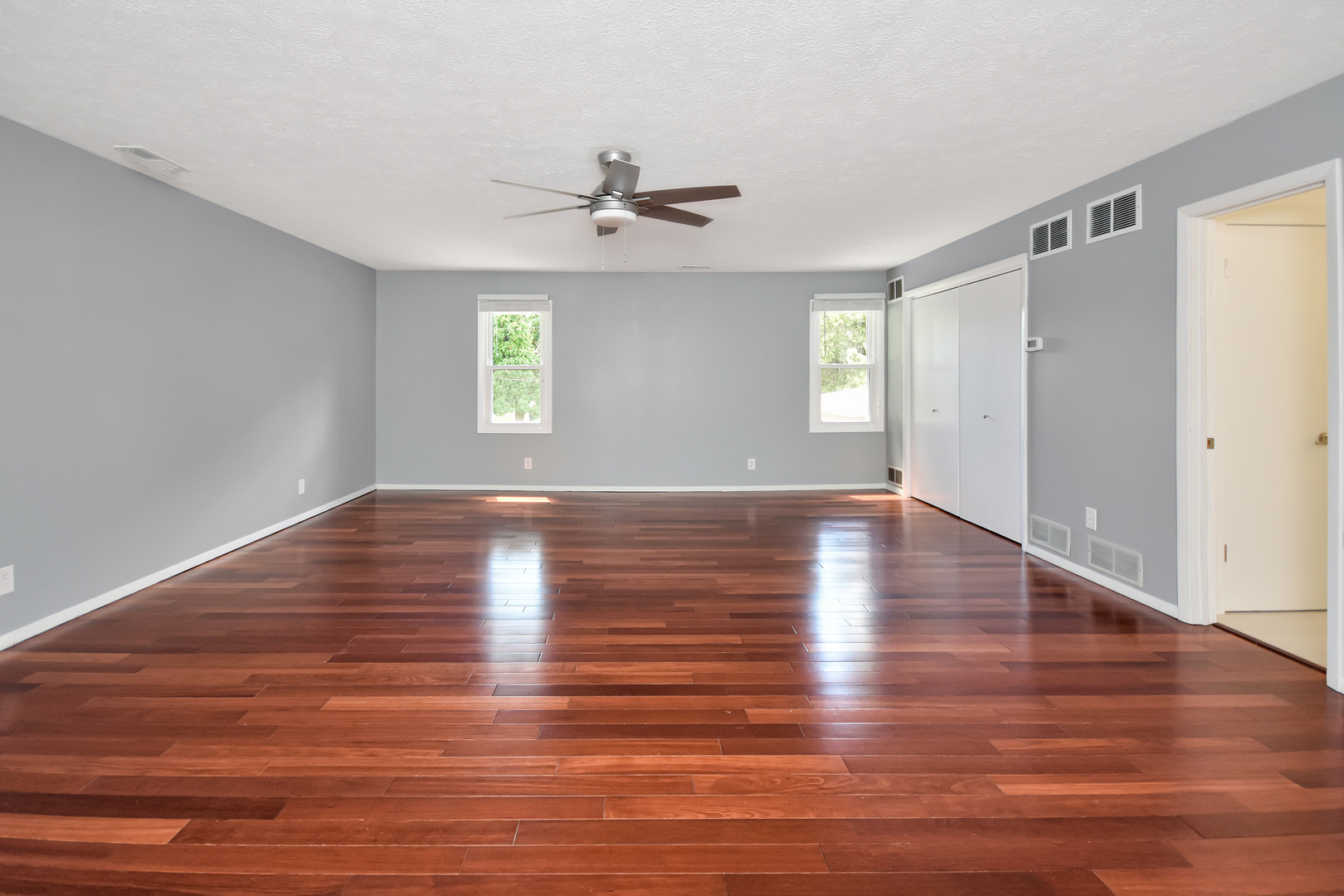 802 South Mercer Avenue Bloomington, IL 61701 - Photo 37 of 63