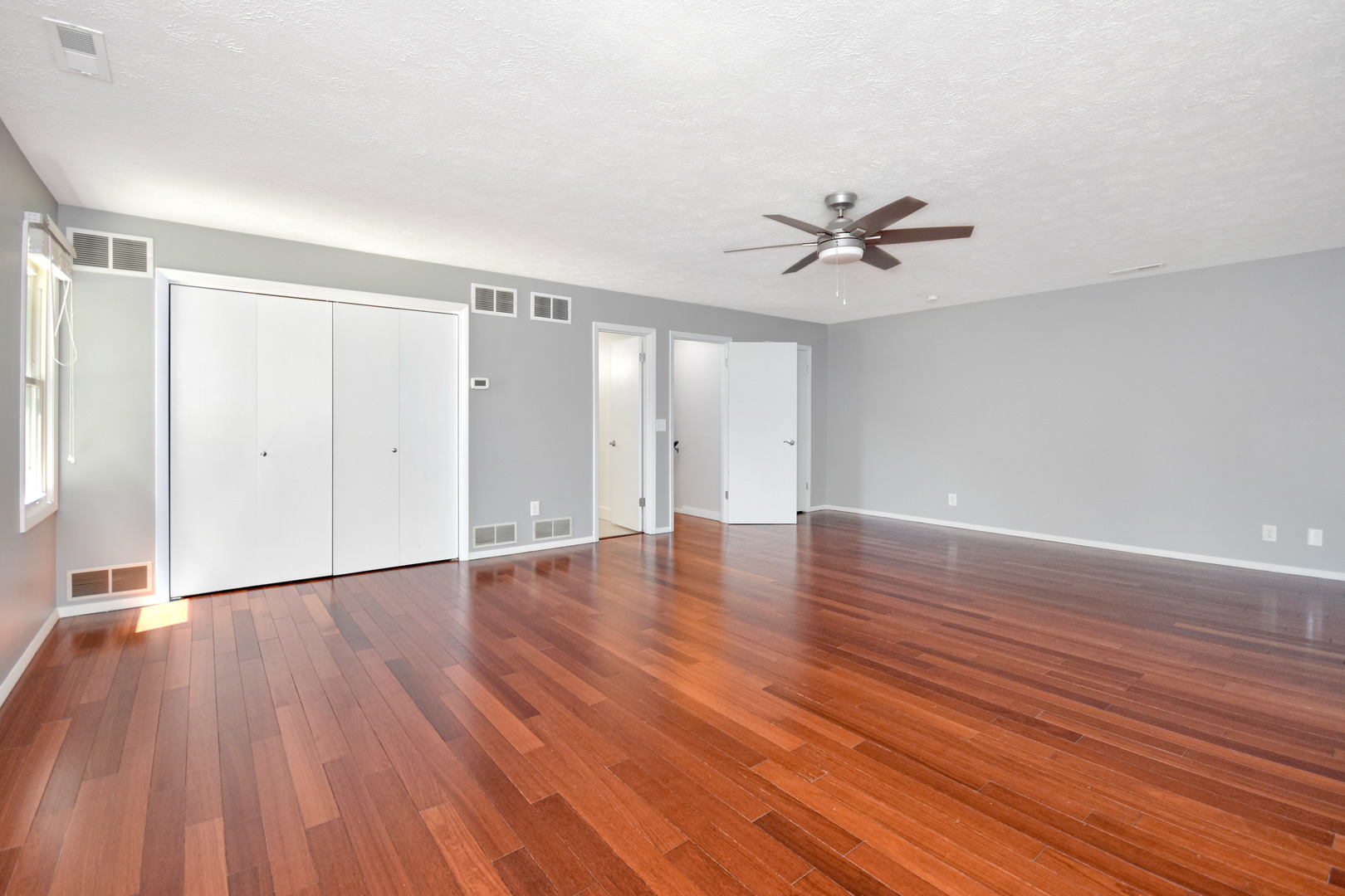 802 South Mercer Avenue Bloomington, IL 61701 - Photo 39 of 63