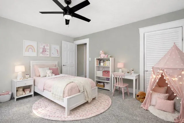 $384,900 | 802 South Mercer Avenue, Bloomington, IL 61701