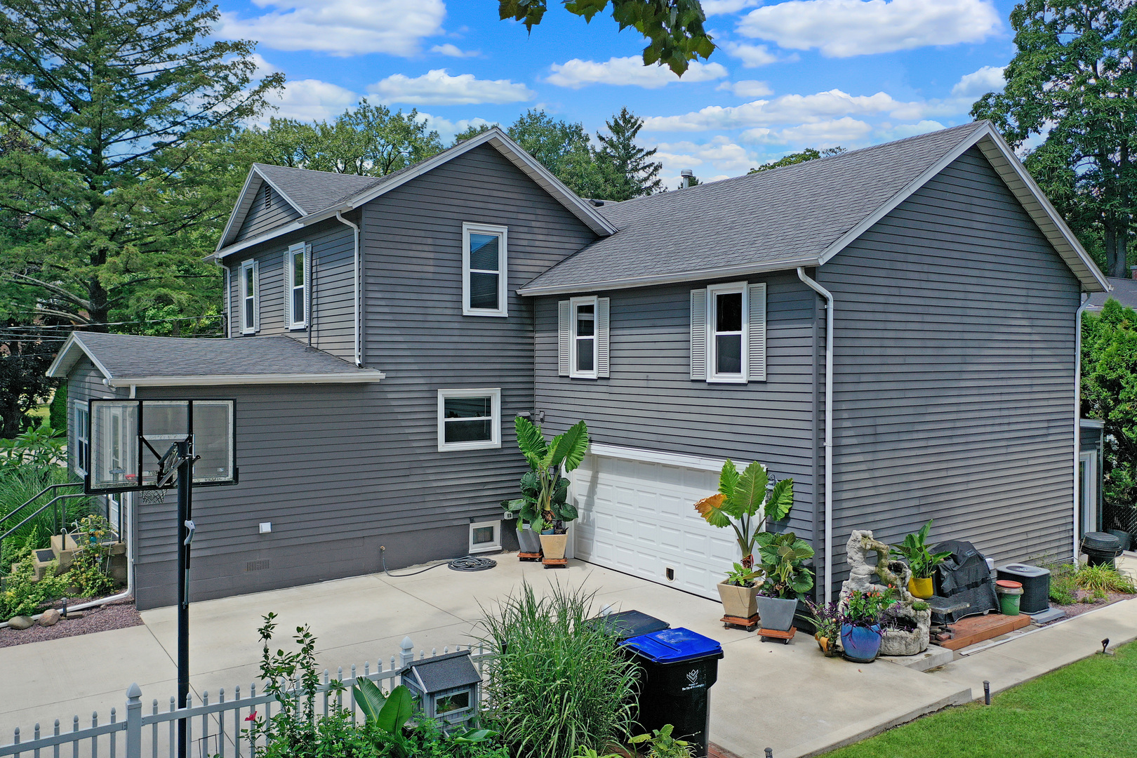 802 South Mercer Avenue Bloomington, IL 61701 - Photo 58 of 63